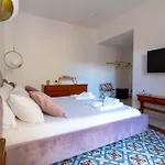 Bed & Breakfast La Dimora Degli Scrittori 4*
