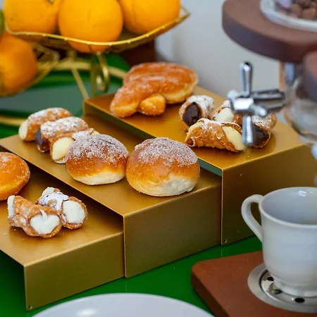 La Dimora Degli Scrittori Bed & Breakfast 4*